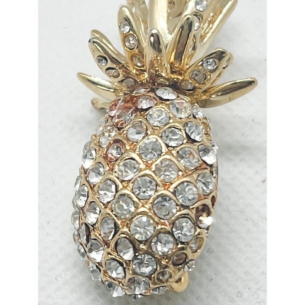 Gold Tone Brooch Pineapple With Clear Rhinestones